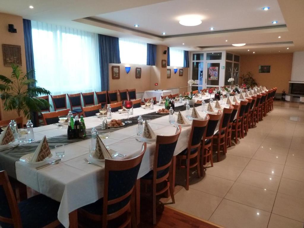Hotel Jurki Dom Bratislava Exteriér fotografie